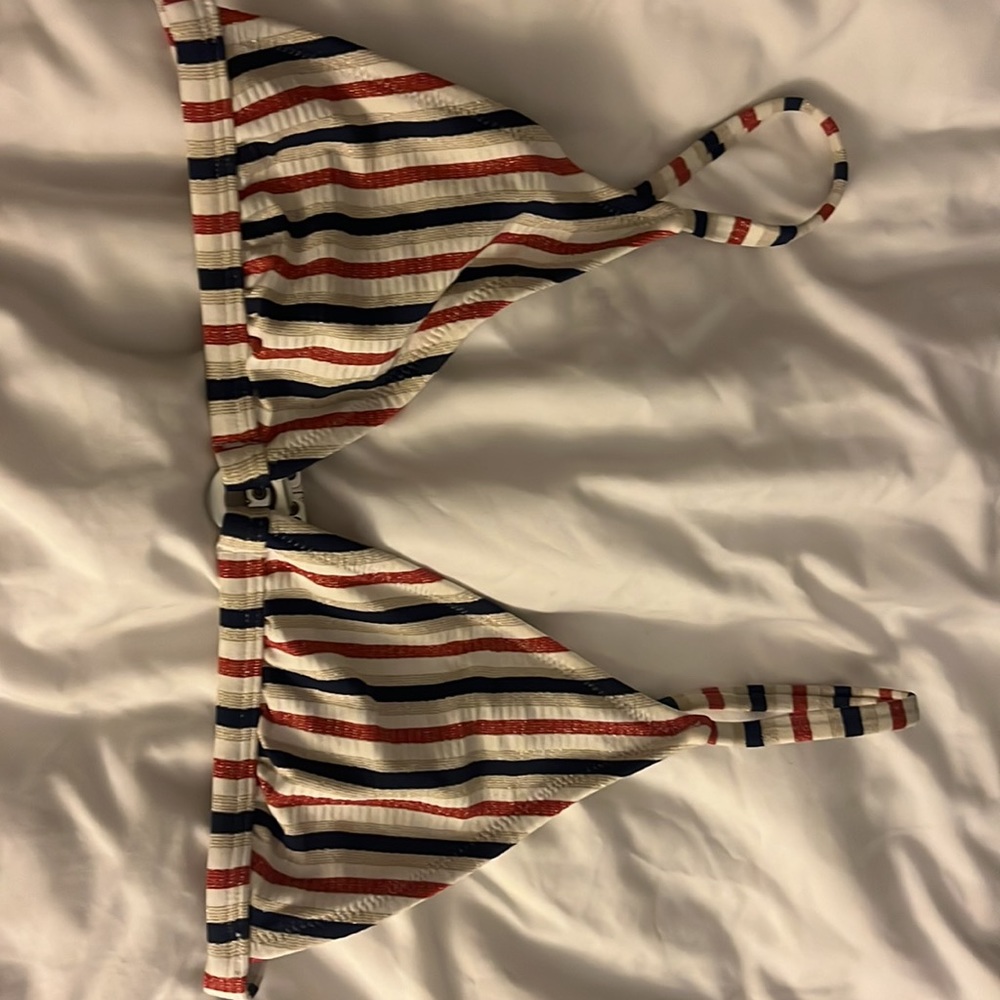 Red white and blue bikini - Picture 4 of 5